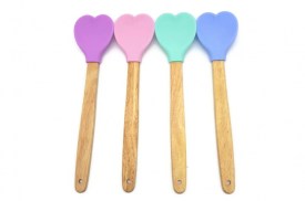 Espatula silicona corazon mango madera (3)8.jpg